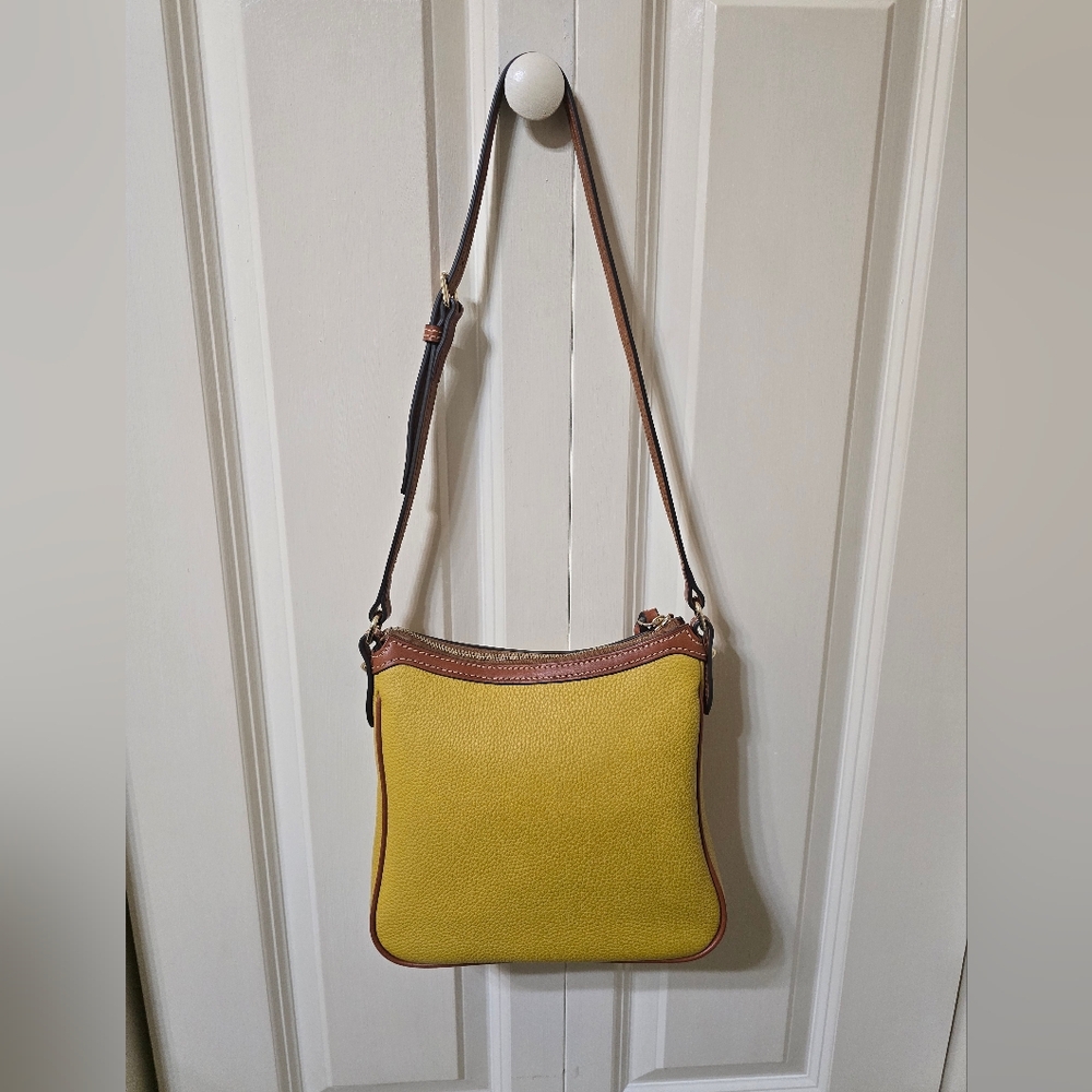 New Dooney Pebble Leather Pocket Crossbody - Color: Mustard - Picture 3 of 12